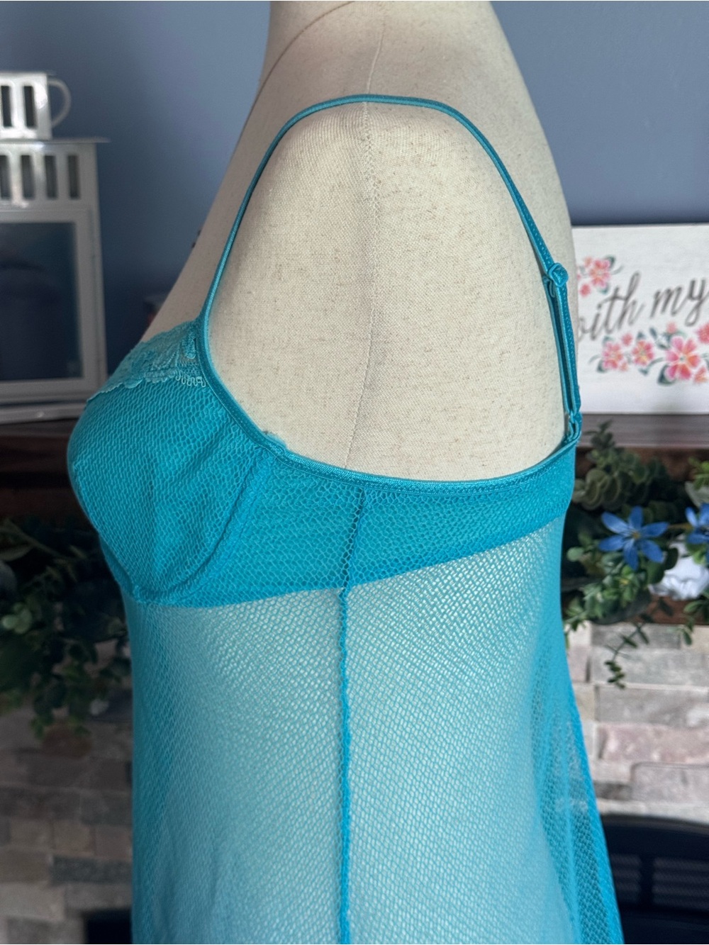 VTG Victoria’s Secret Aqua Blue Fishnet Underwire Babydoll Slip Dress 36C - Picture 7 of 11